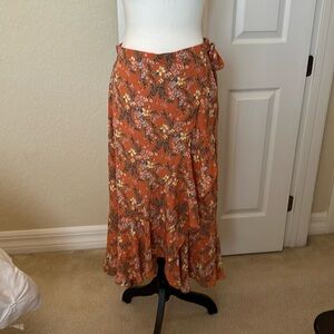 NWT max studio floral skirt size medium